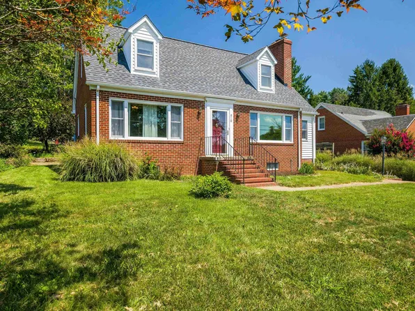 810 Reid St, Staunton, VA 24401