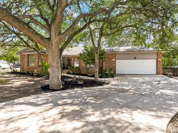 20008 HICKORY BND, Garden Ridge, TX 78266