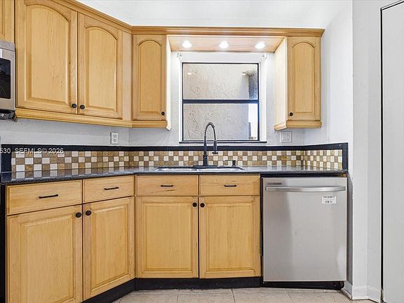 3rd image of 6855 W Broward Blvd APT 409