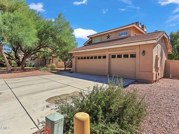 4th image of 5211 E Elmwood Cir