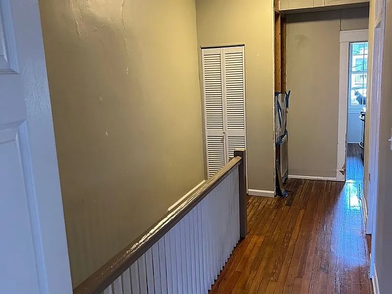 117 S Stafford Ave — Photo 8
