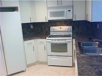 3rd image of 9731 Fontainebleau Blvd APT 104