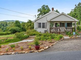 138 Brook St, Mars Hill, NC 28754
