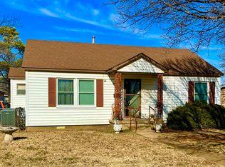 605 North Ave, Comanche, OK 73529