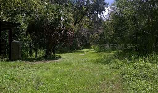 3rd image of 953 Baron Rd
