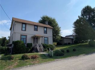 15 Cook St, Fayette City, PA