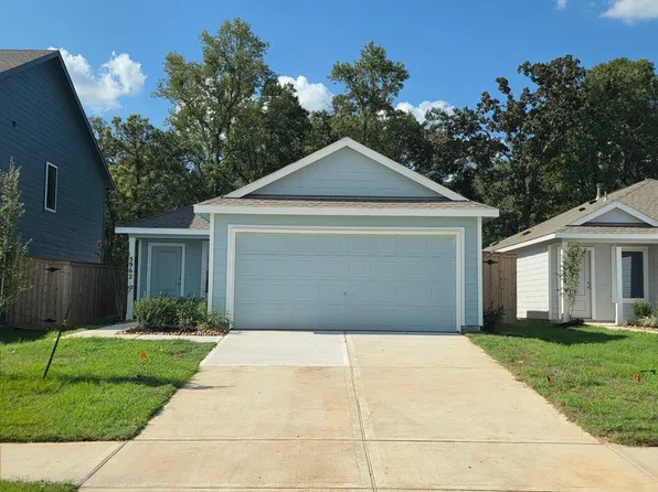 5962 Mercer St, Conroe, TX 77303
