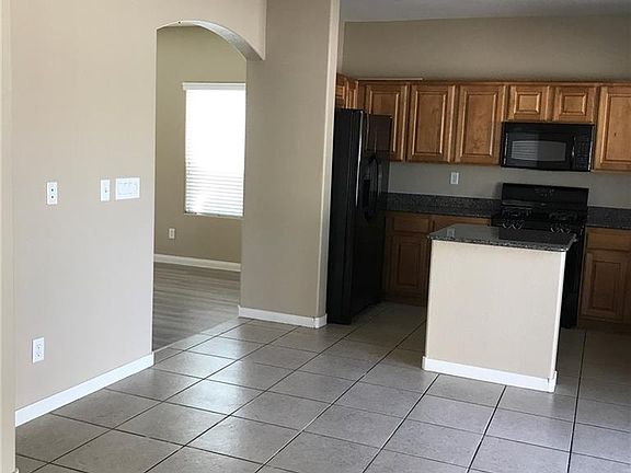 5th image of 5552 Chapin Mesa Ave #0