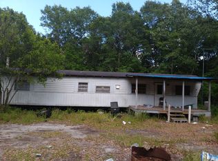 44 Candy Ln, Kingstree, SC 29556