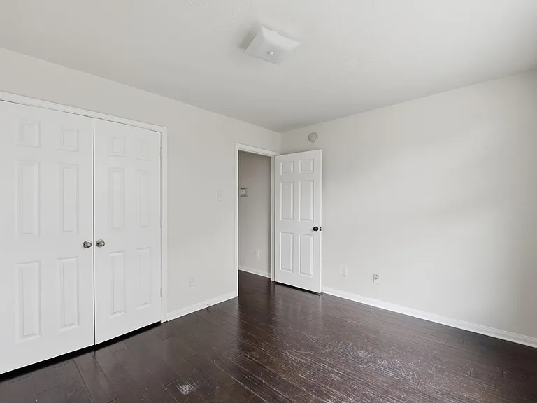 7519 Chathan Glen Ln — Photo 28