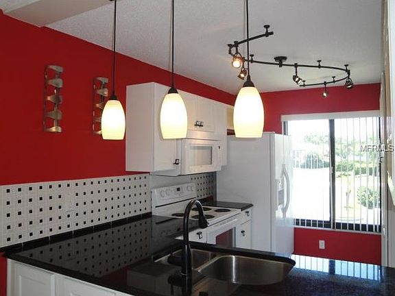 2nd image of 6121 Palma Del Mar Blvd S APT 225