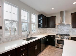 156 Colner Cir, Folsom, CA 95630