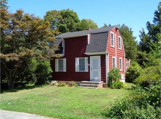 14 Bradbury St, Warren, RI 02885