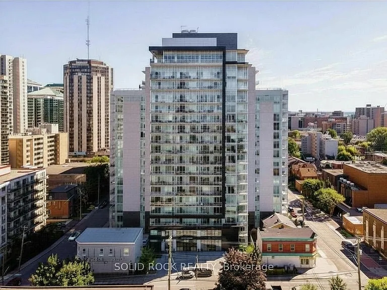 255 Bay St #318 — Photo 1