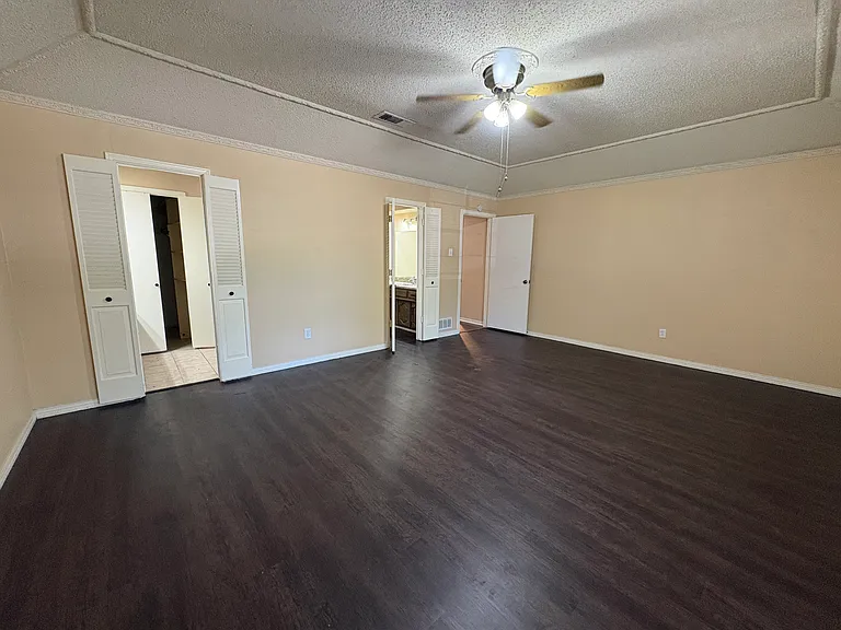 1025 Clover Dale Ln — Photo 18