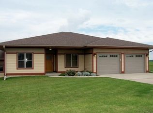203 W Diamond Oaks Dr, Dodgeville, WI 53533