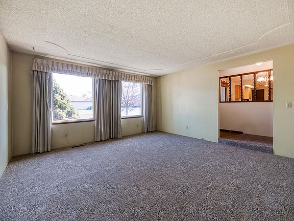 5th image of 5522 Knightwood Dr