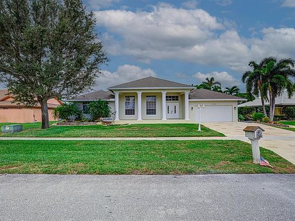 4th image of 13835 Staimford Dr