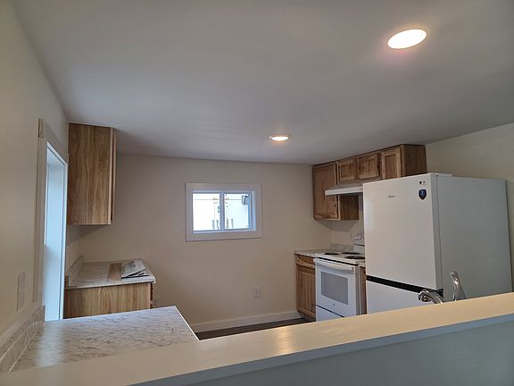 2nd image of 67 Nashville Rd