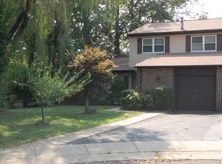 15 Prince Philip Ct, Newtown, PA 18940