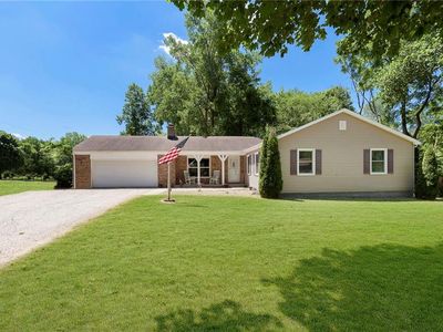 6017 W Pleasant Valley Dr, Anderson, IN, 46011