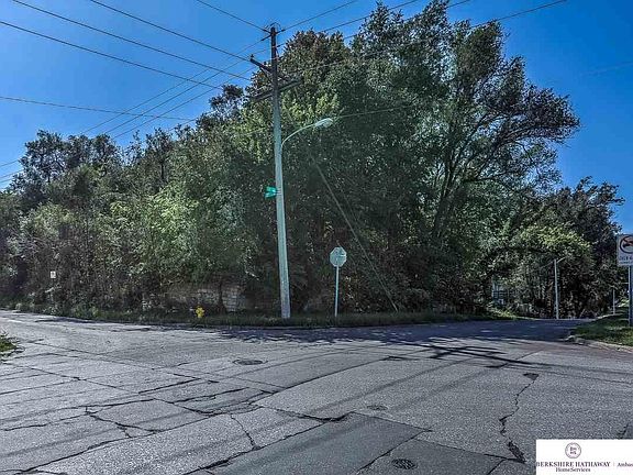3rd image of 2507 Z St
