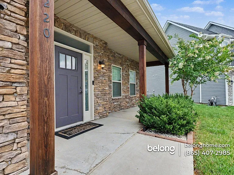 2220 Shylah Mia Ln — Photo 5
