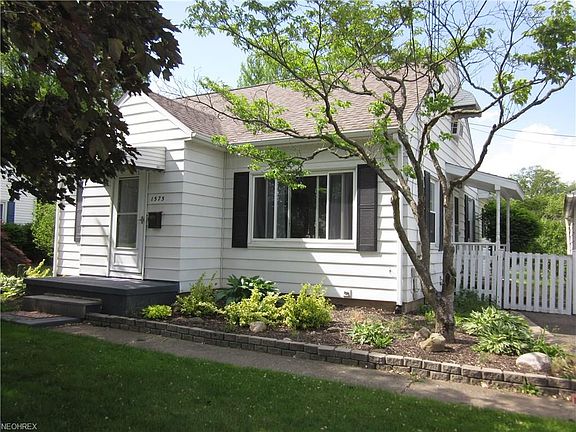 3rd image of 1575 Wilsonway Dr