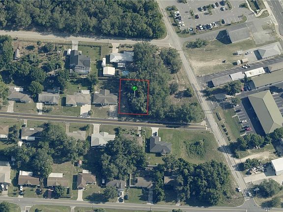 2nd image of 916 Spruce St