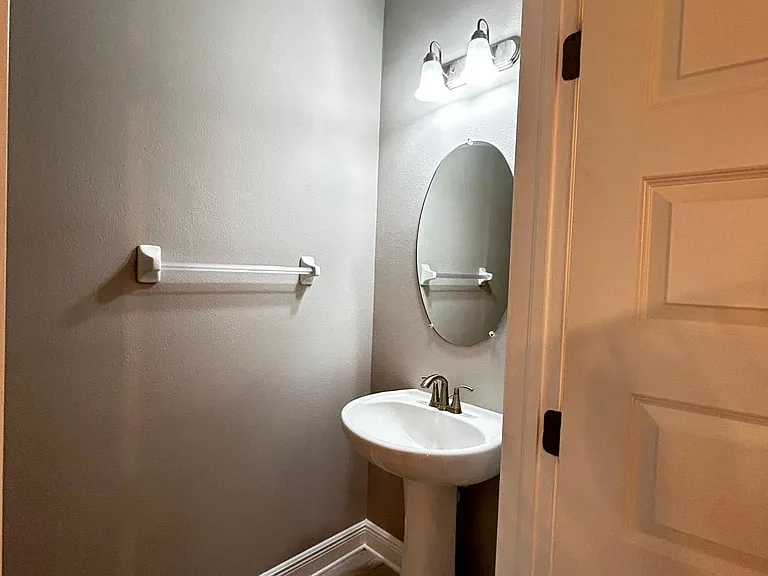 2467 Foggy Creek Cir — Photo 24