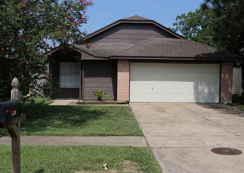 1st image of 4411 Prairie Meadow Dr