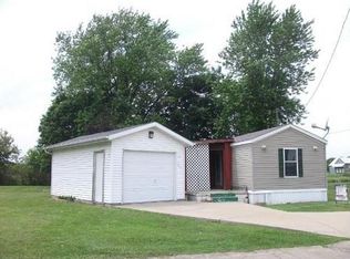 104 S Mill St, Orangeville, IL 61060