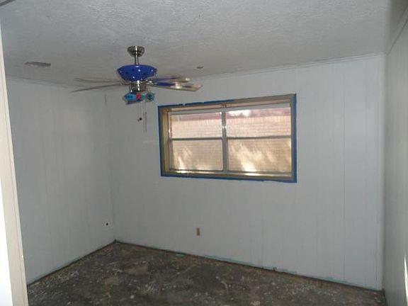4th image of 1515 Narcille St