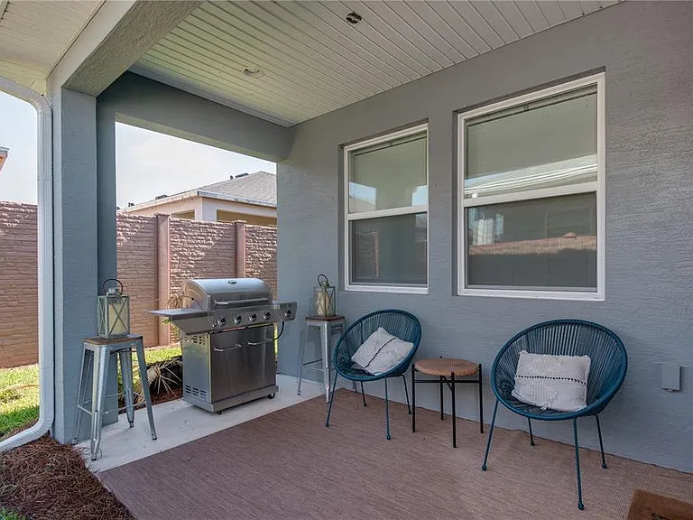 5333 NW 33rd Pl — Photo 24