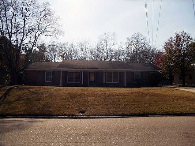 1st image of 3314 Sommerville Dr