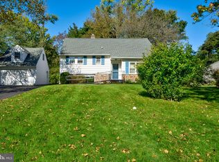 312 Lower Valley Rd, North Wales, PA 19454