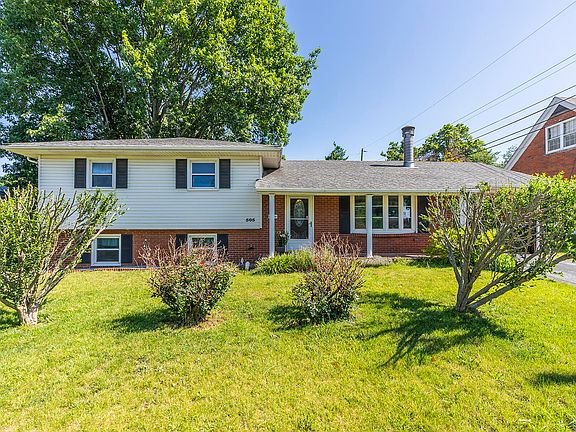 2nd image of 505 Stonehaven Dr