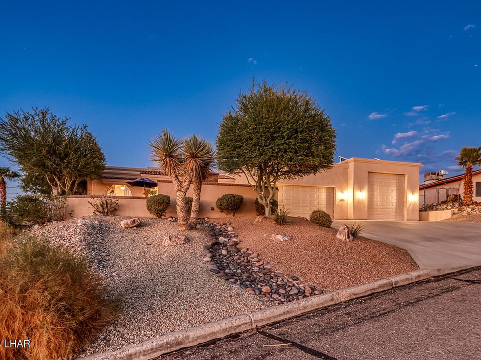 1st image of 2861 Briarcrest Dr
