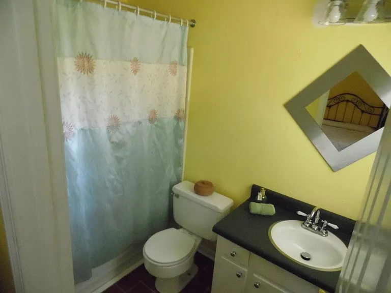 1107 Shoreview Dr — Photo 12