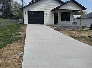 320 W 6th St, Perryville, AR 72126