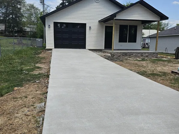 320 W 6th St, Perryville, AR 72126