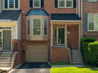 9427 William Kirk Ln, Burke, VA 22015