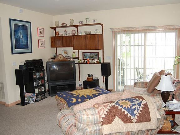 Familt Room