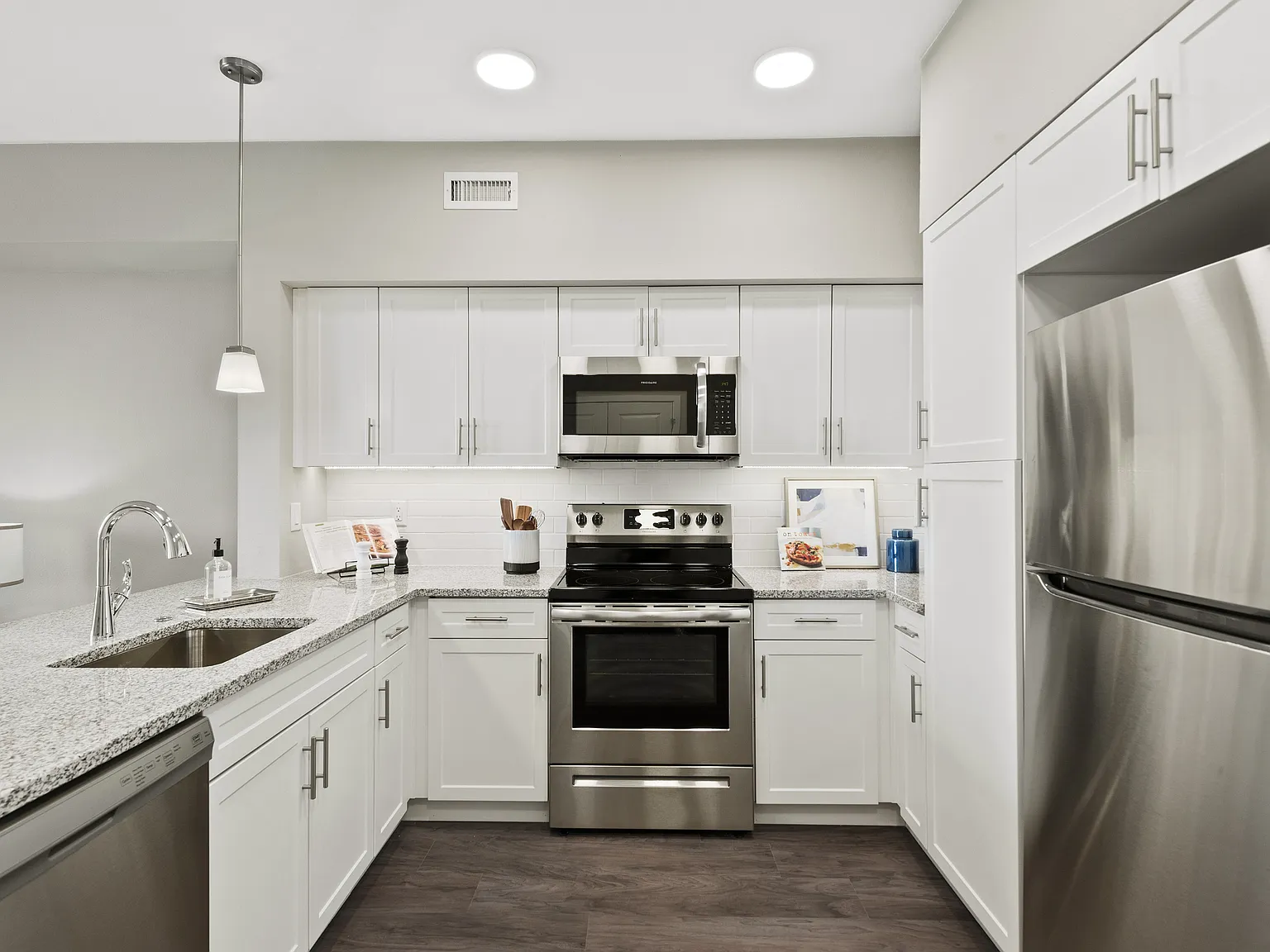 Avenida at Centerra - 55+ Active Adult Apartment Homes — Photo 2