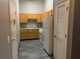 5 W Broadway St #208, Winchester, KY 40391