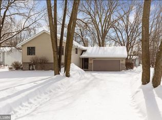 13925 40th Ave N, Plymouth, MN 55447