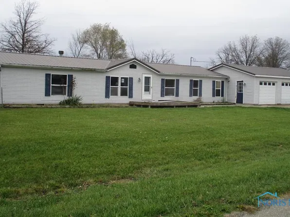 9463 Kyle St, Mark Center, OH 43536