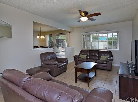 4th image of 2280 Avenida Del Vis