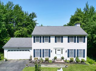 321 Plank Rd, Troy, NY 12182