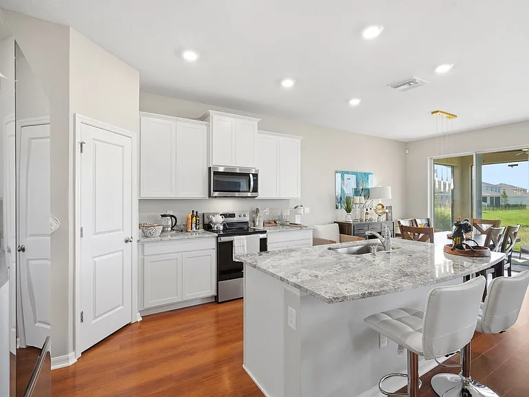 33702 Garden Sage Isle — Photo 4